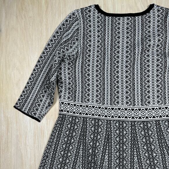 Nina Leonard Black & White Geometric Knit Fit & Flare Sweater Dress Plus 1X - Picture 15 of 16